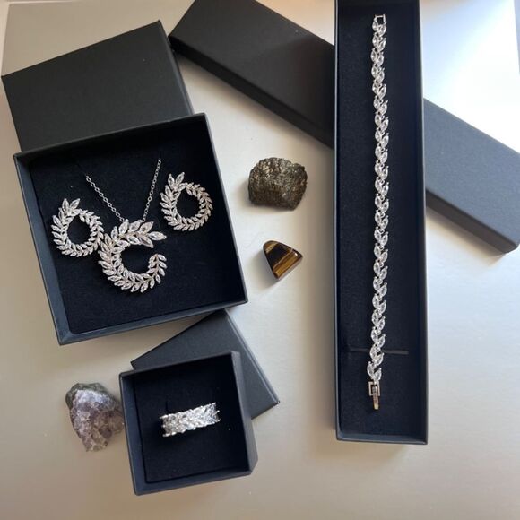 4 Pcs Set 925 Sterling Silver Cubic Zirconia Necklace, Earrings, Bracelet, Ring - Picture 4 of 10